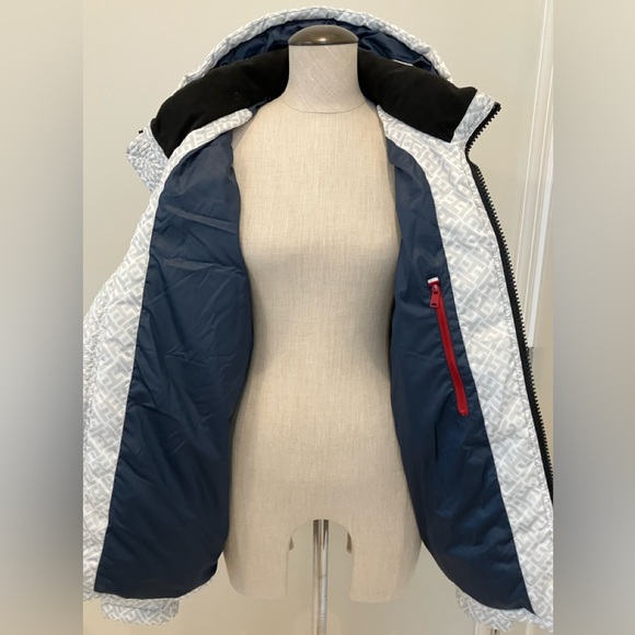 Tommy Hilfiger Puffy Jacket - Picture 5 of 9